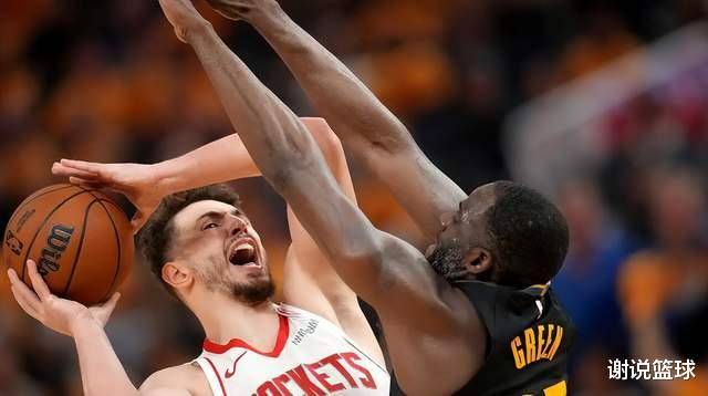 包含休斯敦火箭发布备战花絮，今夜豪取连胜，足总杯任务艰巨，赛季目标并未改变的词条