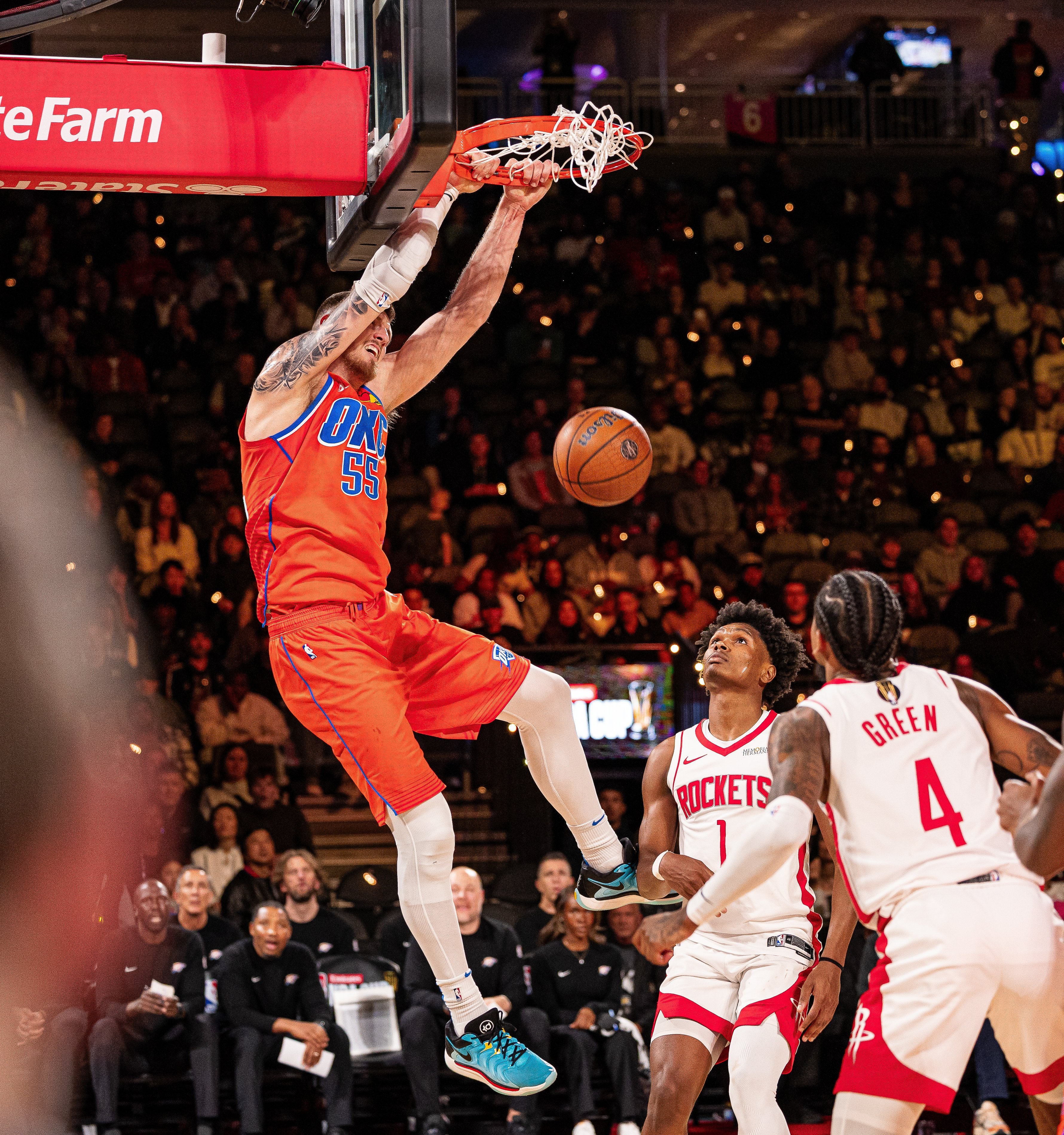  休斯敦火箭训练开放日，冲刺阶段止住颓势引欢呼，NBA总决赛在即，高层口径保持一致