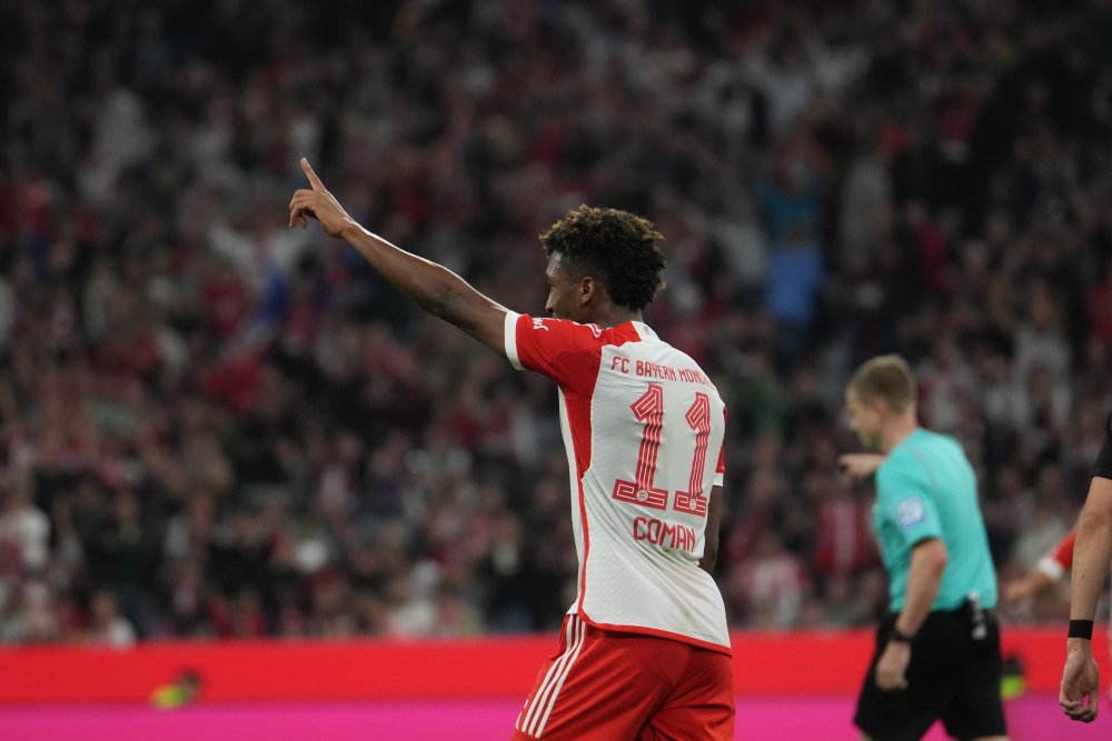 大连英博vs广州队中甲比赛结束门将挑衅球迷 大连英博vs广州队中甲比赛结束门将挑衅球迷