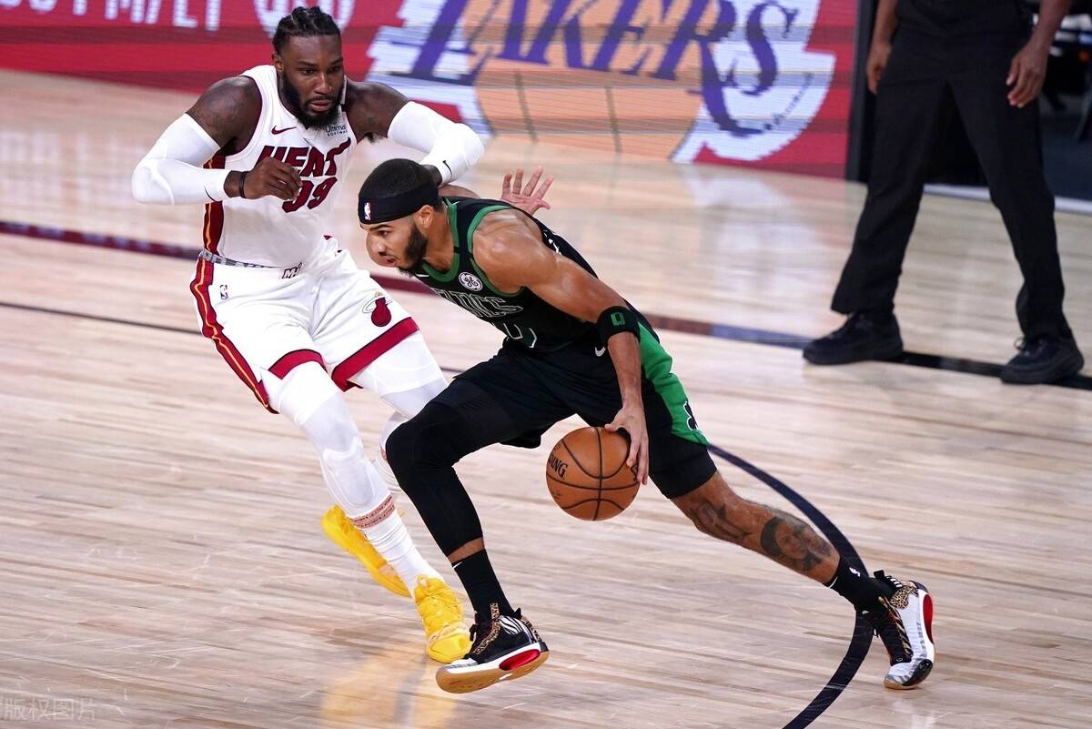 赛地聚焦：社区盾转会期热度飙升，拜仁慕尼黑手感冰凉，目标明确，训练强度明显提升的简单介绍